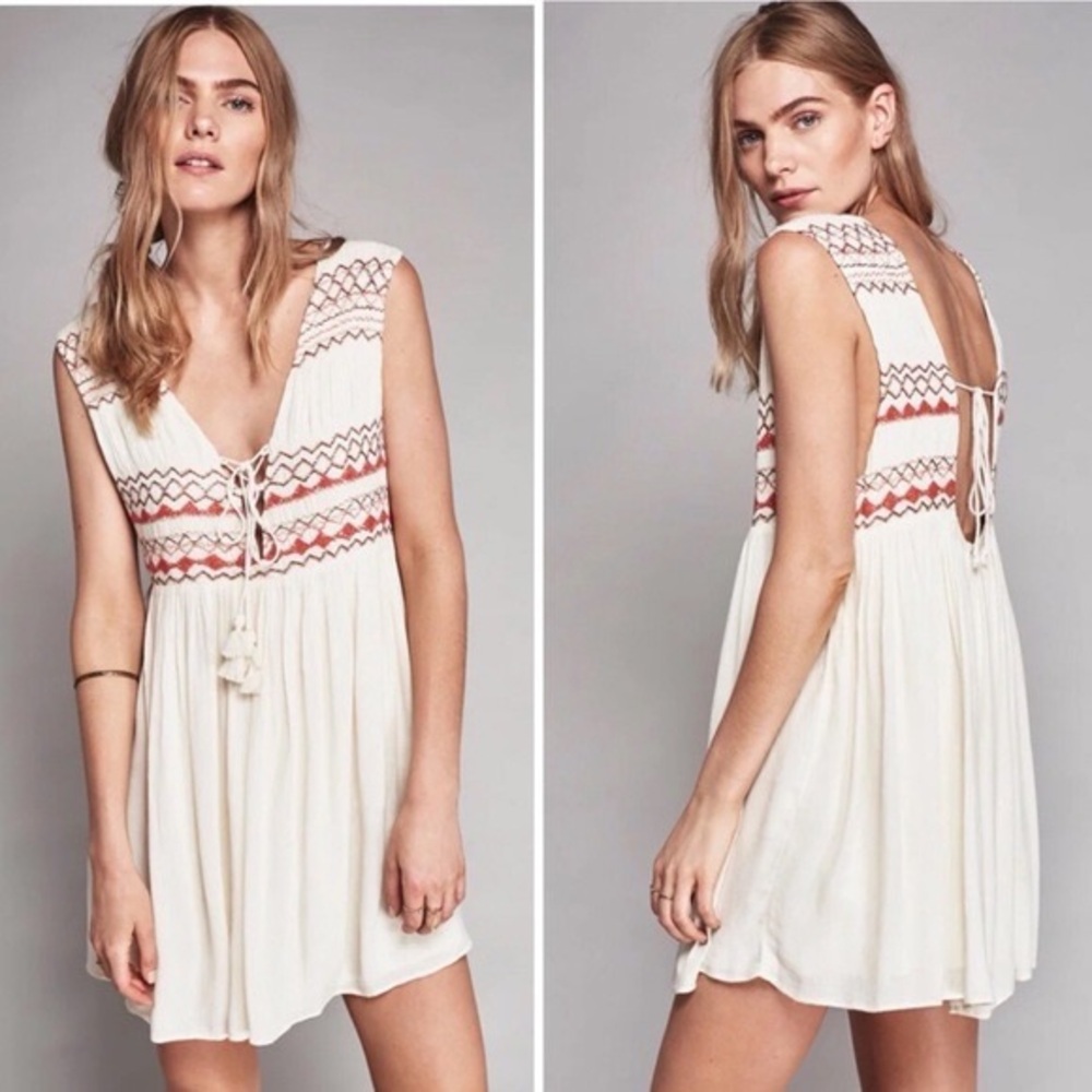 Free People XS Lace Babydoll Dress Boho Embroidered Open Back Festival Mini